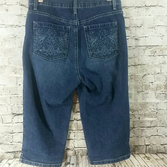 Gloria Vanderbilt 8 petite Capri pants GUC - Picture 5 of 8